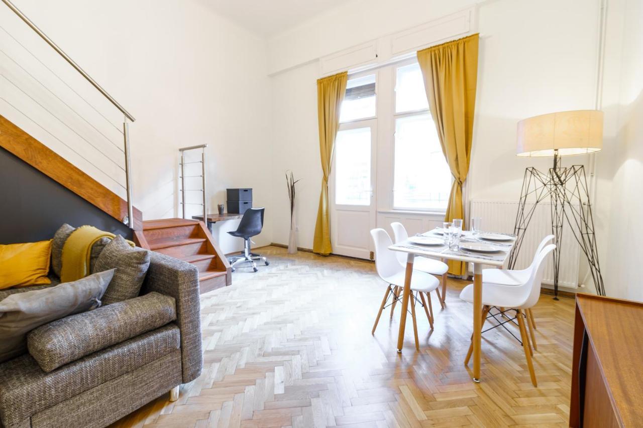 Central Loft-Style Flat Next To Danube Budapest Eksteriør bilde